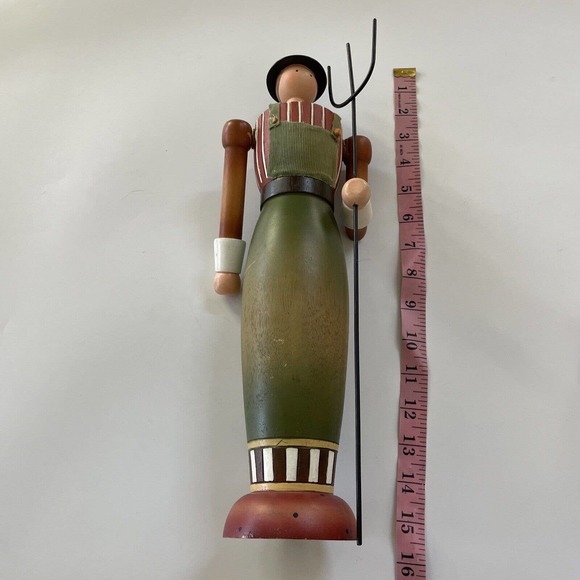 Department 56 Thanksgiving Pilgrim Figurine w/Pitchfork Folk Art Farmhouse Decor - Picture 6 of 14